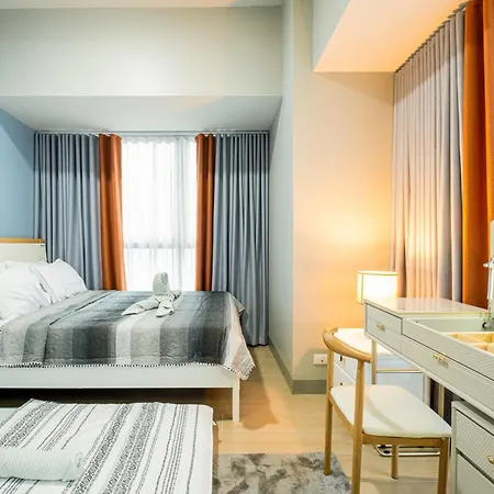 Bgc 2Br Uptown Parksuites With Balcony And Bathtub