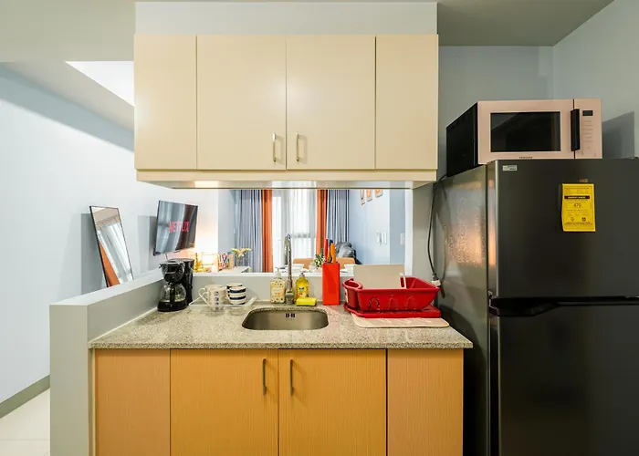 Bgc 2br Uptown Parksuites With Balcony And Bathtub Apartment *