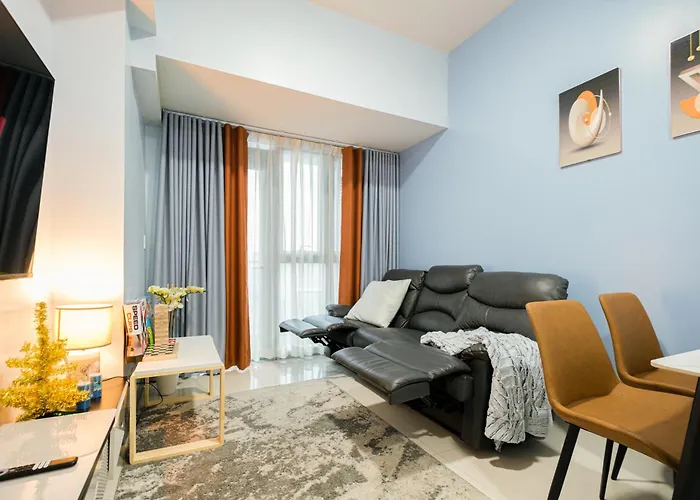 Bgc 2br Uptown Parksuites With Balcony And Bathtub * Manila