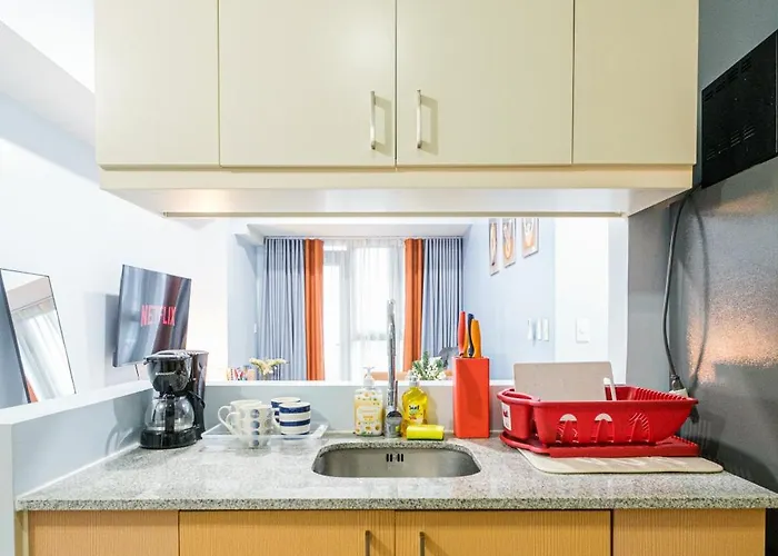Apartment Bgc 2br Uptown Parksuites With Balcony And Bathtub *